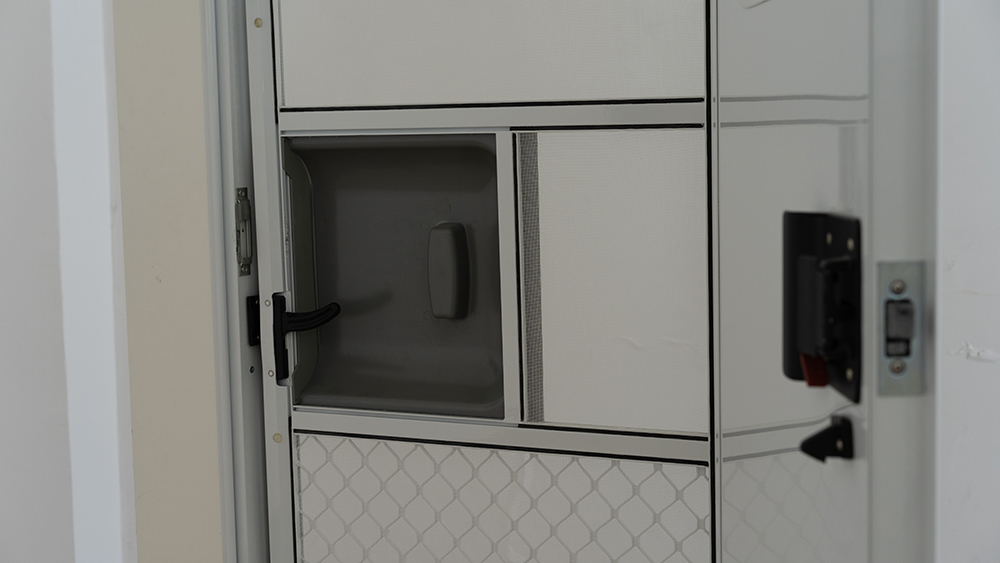 Puerta de seguridad automática - Door Lock reseña y precio